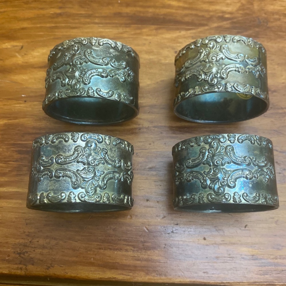 Vintage Silver Plated Napkin Rings Set of 4 Ornate Floral Design‎ Table Decor